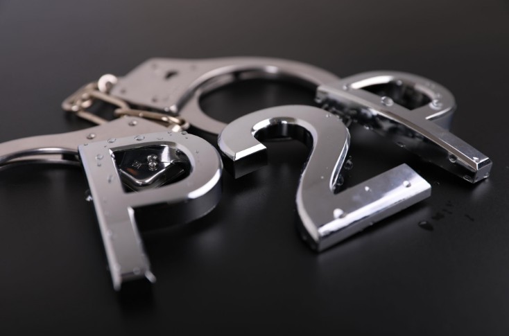 现金贷火爆背后存隐忧_金融_电商报 现金贷火爆背后存隐忧_金融_电商报