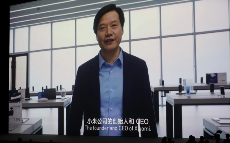 雷军：小米估值应为腾讯乘苹果_人物_电商报