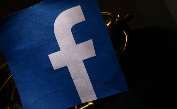 用户使用Facebook旗下产品时间减少  社交媒体进入瓶颈期_行业观察_电商报