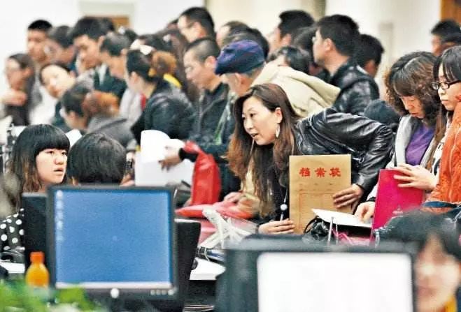 中央文件定调，炒房大时代终结，消费大时代开启，这些事情你必须明白_行业观察_电商报