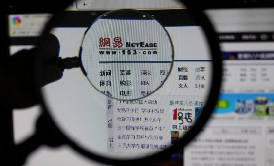 他身价千亿却要去养猪，还卖出一头11万高价！_行业观察_电商报