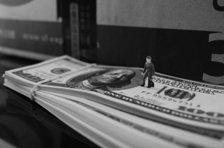 年内7家互金企业赴美上市 低迷股价难尽人意_金融_电商报