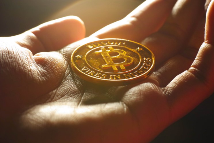 比特币新年站稳4000美元 全球三成以上矿机或亏损运行_金融_电商报