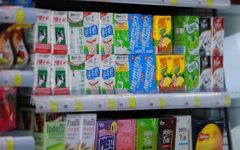 伊利或再推微商产品 快消品加码微商仍存难点_零售_电商报