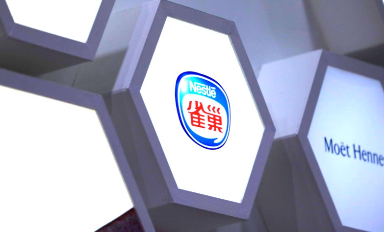 一个卖速溶咖啡的，营收比肩华为，我们每天用的“国产品牌”都是它的！_零售_电商报