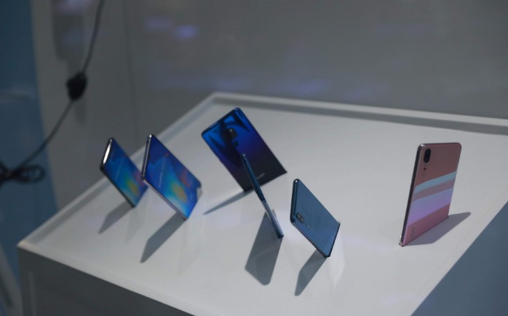 三星、小米、苹果位居售价涨幅前三 OPPO、vivo下降_零售_电商报