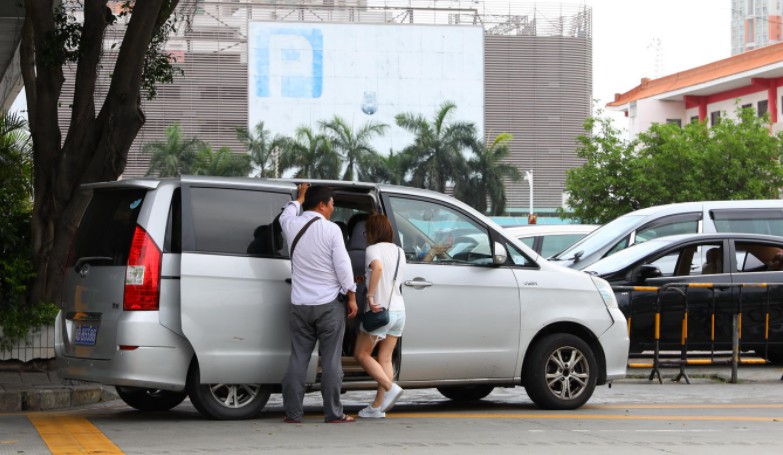 因提供服务的车辆不符合标准    滴滴出行遭起诉_O2O_电商报