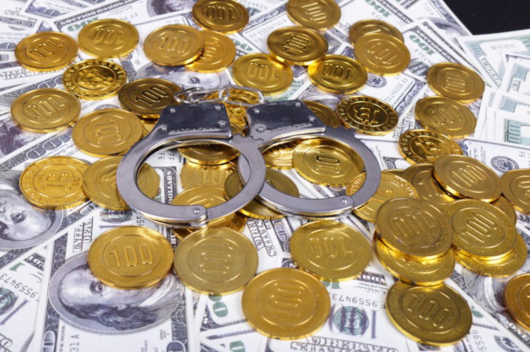 嗜血714高炮马甲众多 部分转型失败P2P“刀口舔血”_金融_电商报