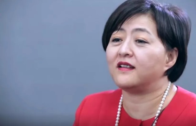 从银行小职员到中国风投女神，她一战狂赚100亿_行业观察_电商报