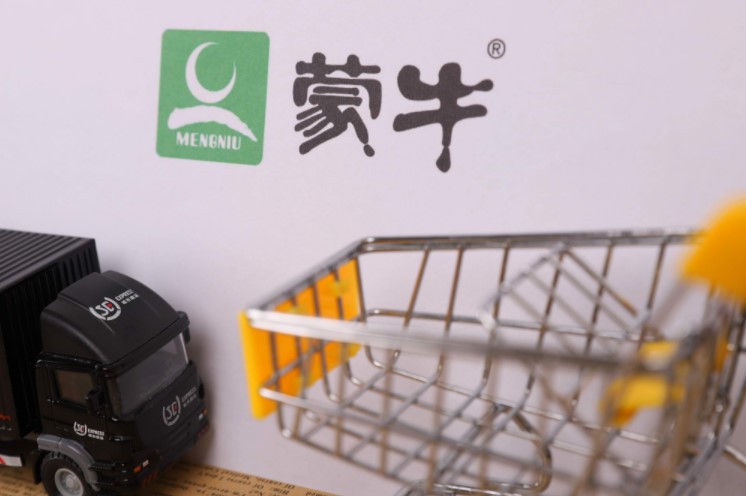蒙牛“慢燃”烧身 微商之路充满迷雾_零售_电商报