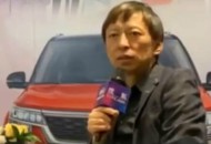 张朝阳回应员工迟到扣500：认真工作是一个人的本分