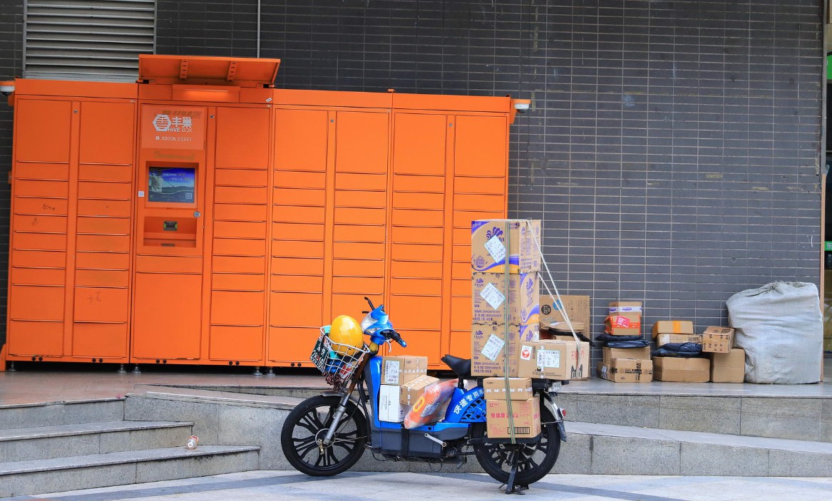邮政、快递企业运输防控物资累计5.63万吨、包裹1.6亿件_物流_电商报