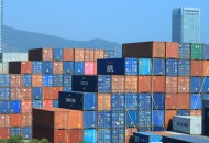 卓尔智联：海内外采购总计600多万件应急医用物资驰援武汉