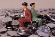 国联股份回应：多多平台自营电商为轻资产运营模式